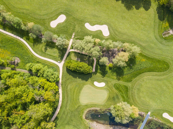 Vue aérienne du parcours de golf en Europe
 - Photo, image