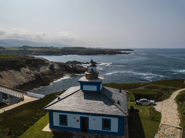 Aerial view of the lighthouse on Pancha island. Northern Spain in summer - Fotografie, Obrázek