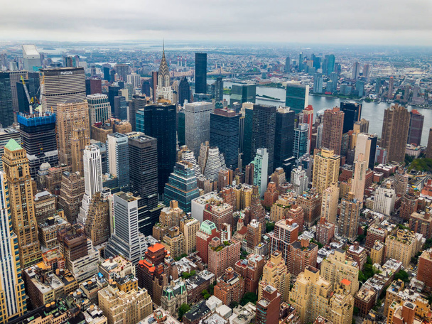 Vista aérea de rascacielos de Manhattan
 - Foto, imagen