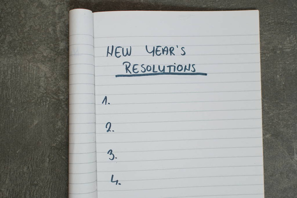 liste des résolutions du nouvel an dans un carnet
 - Photo, image