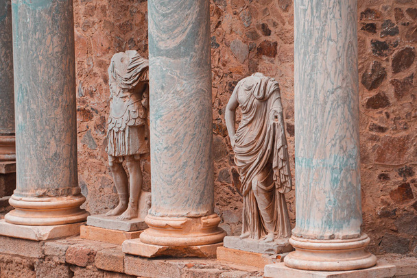 Scaenae frony z antické římské divadla v Meridě, Španělsko. - Fotografie, Obrázek