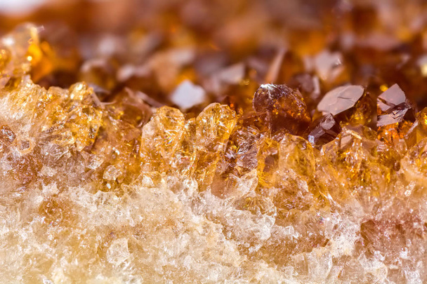 Citrine mineral close up. Gemstone rich background - Foto, afbeelding