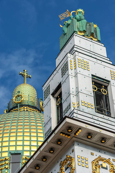 Kirche am Steinhof in Vienna, Austria. Je to římskokatolické oratorium navržené Otto Wagnerem, považované za jeden z nejvýznamnějších secesních kostelů na světě  - Fotografie, Obrázek