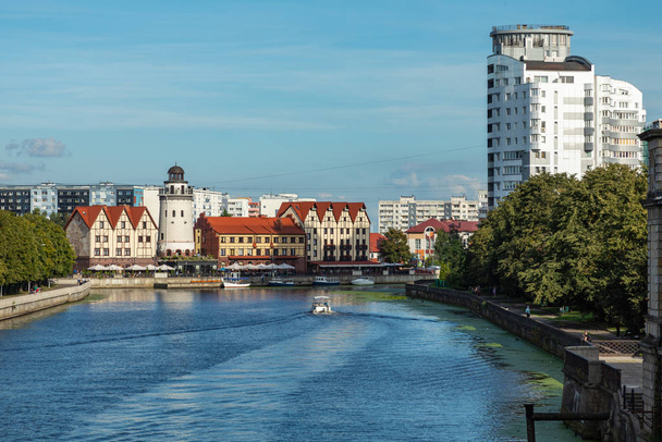 Kaliningrad, Rusko-září 04, 2019: pohled na budovy F - Fotografie, Obrázek