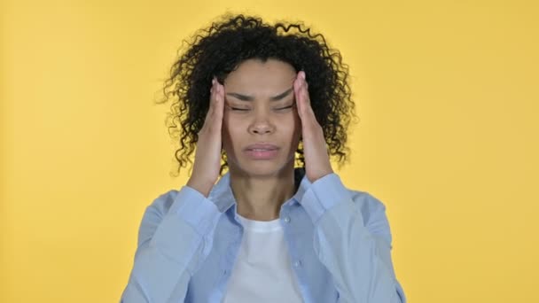 Portrait of Tired Casual African Woman having Headache - Séquence, vidéo