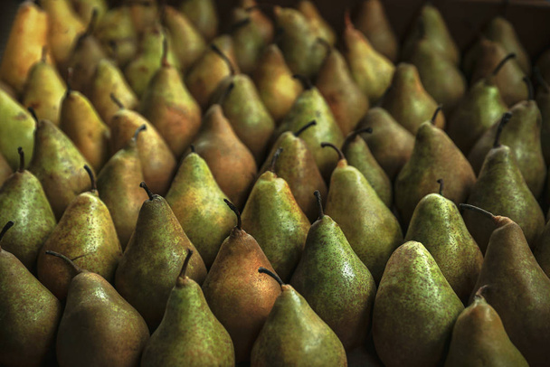 Sweet tasty fresh pears, closeup. Wholesale market - Photo, Image