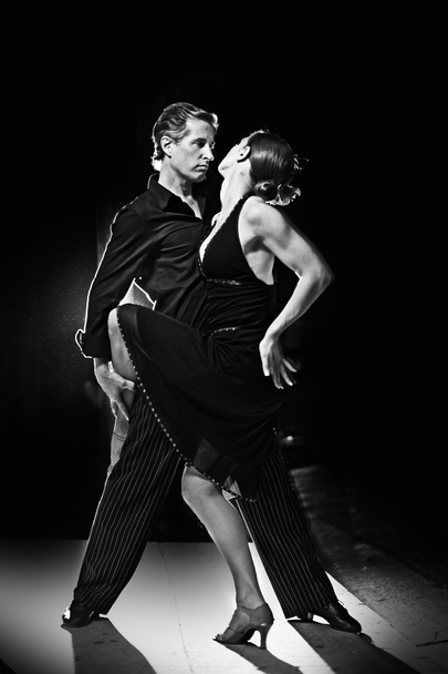 Couple dancing hot latin dance - Foto, Imagem