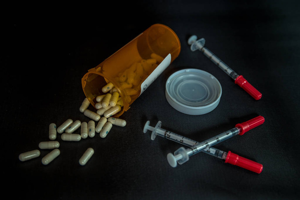 Pills and syringes medications - Photo, Image