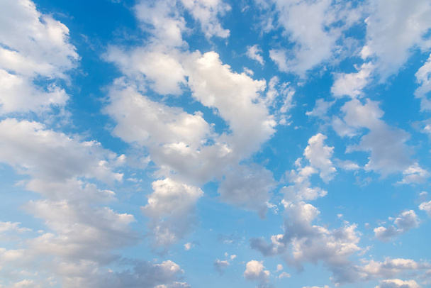 Beautiful landscape nature Blue sky background with clouds - Foto, Imagem