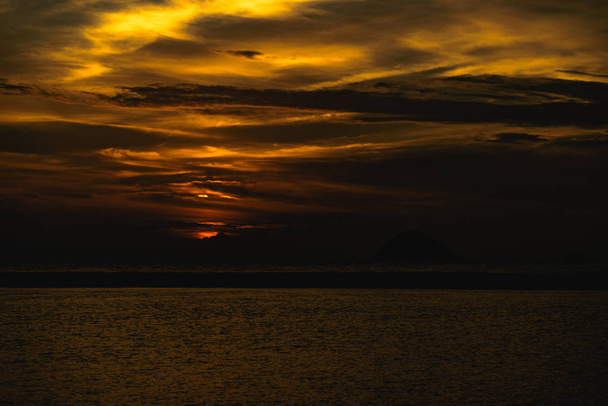 Sea Landscape,Sunset after the island - Foto, immagini