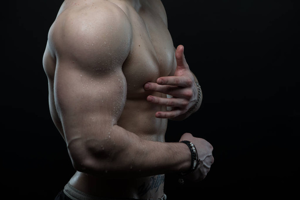 Male torso - Fotoğraf, Görsel