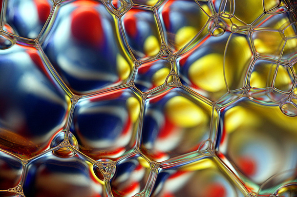 Burbujas de jabón colorido
 - Foto, Imagen