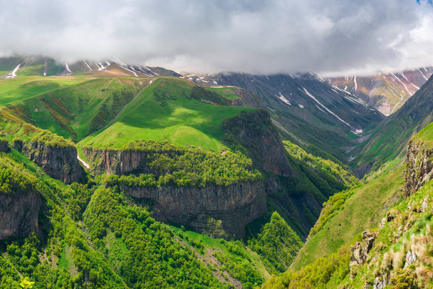 Travel across Georgia, picturesque high mountains and gorges, a  - Fotoğraf, Görsel
