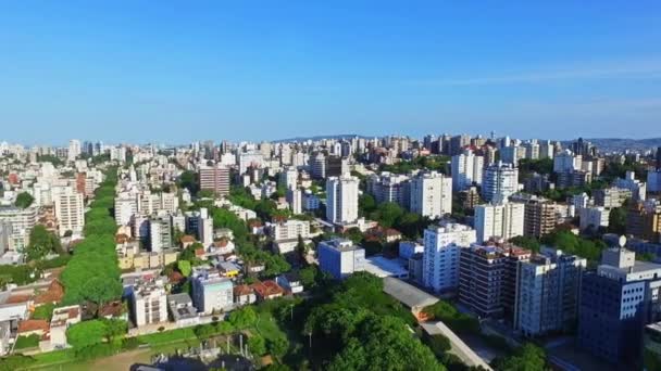 Luchtfoto van City Skyline, Porto Alegre / Rio Grande do Sul / Brazilië - Video
