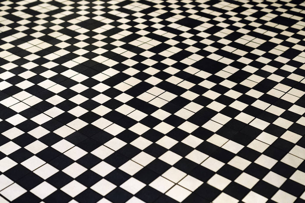Black and white retro style tile floor - Fotoğraf, Görsel