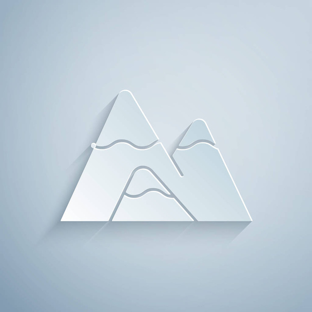 Kağıt kesilmiş Dağlar simgesi gri arka plan üzerinde izole. Zafer veya başarı kavramının sembolü. Kağıt sanat tarzı. Vektör İllüstrasyonu - Vektör, Görsel