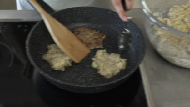 cooking process of potato pancakes draniki  - Video, Çekim