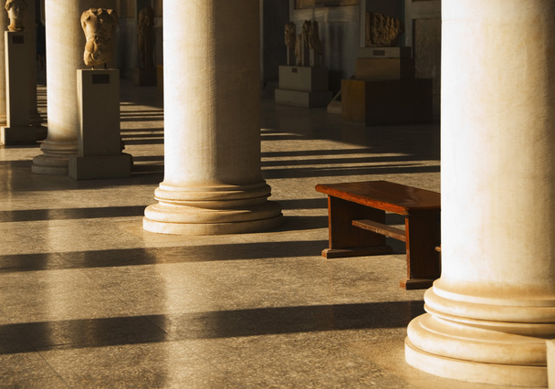 Colonnade of an ancient museum, Stoa of Attalos - Foto, imagen