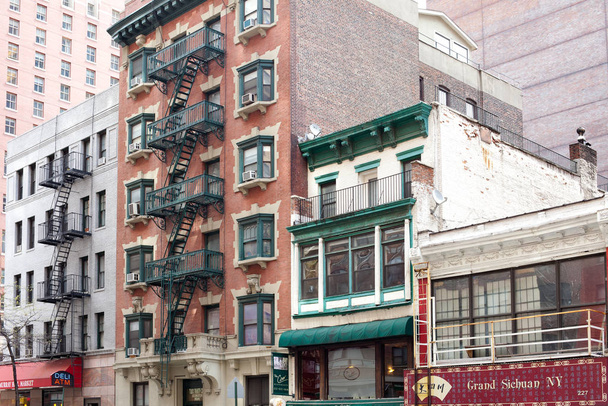 New York City, NY, United States - April 22, 2011: Buildings at Murray Hill neighborhood in Lexington Avenue, Manhattan. - Photo, Image