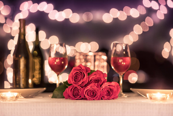 Engagement dinner. Valentines Day.  - Фото, изображение