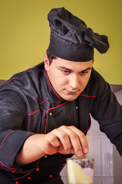 Chef cooking - Foto, afbeelding