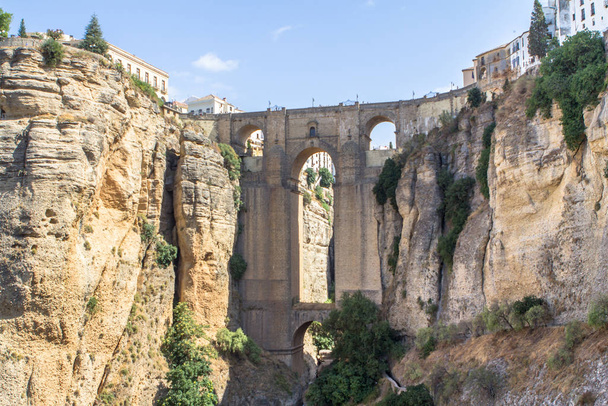 Bridge Puente Nuevo itt: Ronda, Spanyolország - Fotó, kép