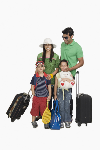 Family going for vacations - Valokuva, kuva