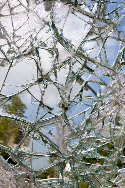 Lähikuva rikki ja säröillä tuulilasi lasi auton. Veteraani
 - Valokuva, kuva