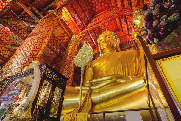 Luang Pho Tho in Wat Phananchoeng Worawihan. - Photo, Image