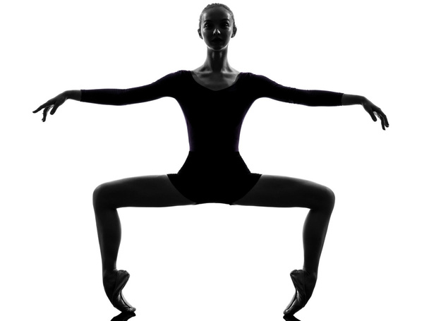 young woman ballerina ballet dancer stretching warming up - Φωτογραφία, εικόνα