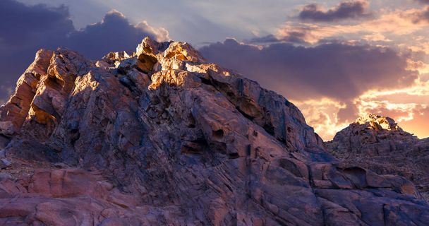 Дивовижне сходом сонця на горі Синай, Гора Мойсея з бедуїнів, гарний вид з гори - Фото, зображення