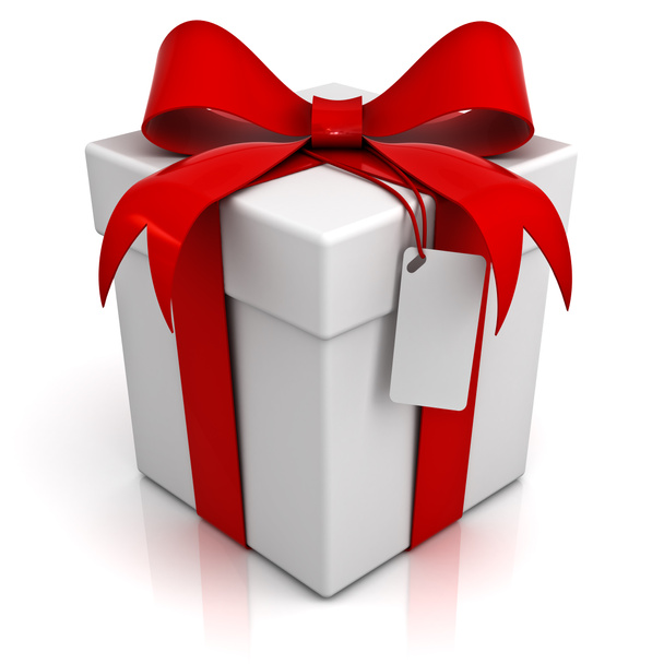 Coffret cadeau avec ruban rouge arc et étiquette vide isolé sur fond blanc
 - Photo, image