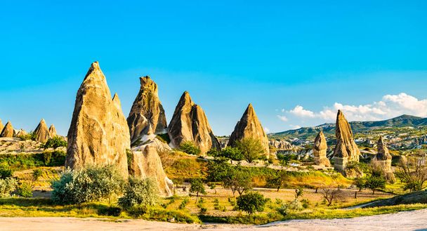 Rock kokoonpanot Rose Valley Goreme National Park Turkissa
 - Valokuva, kuva