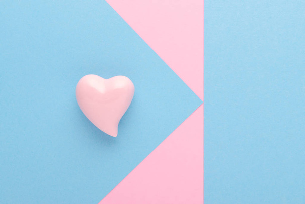рожевий і синій фон з серцем
 - Фото, зображення