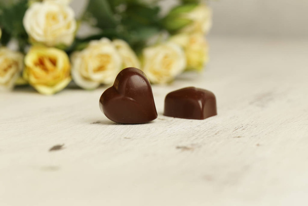 czekolada pralina cukierki serca na Walentynki - Zdjęcie, obraz