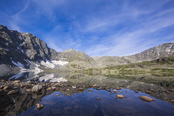 Het Alla-Askir meer. Altai zomer landschap - Foto, afbeelding