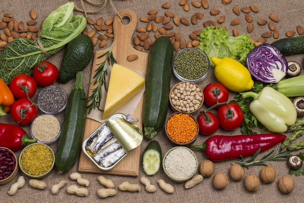 Sağlıklı beslenme ve uzun yaşam kavramı. Omega 3 'ün yiyecek kaynakları - Fotoğraf, Görsel