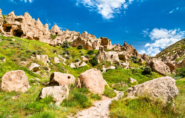 Resten van het Zelve klooster in Cappadocia, Turkije - Foto, afbeelding