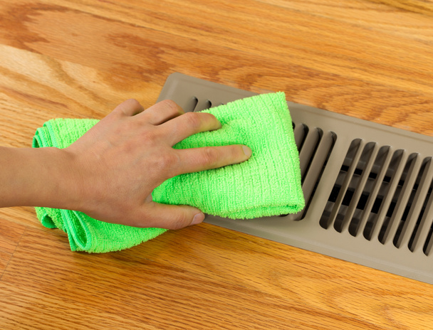 ruční čištění grilovací deska Vent podlahové vytápění v domě - Fotografie, Obrázek
