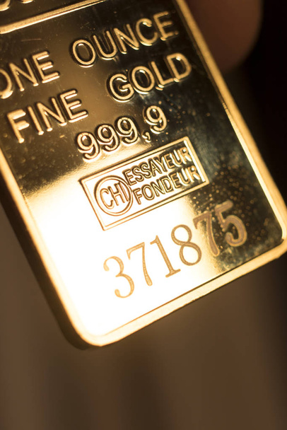 Ράβδους χρυσού 999,9 bar - Φωτογραφία, εικόνα