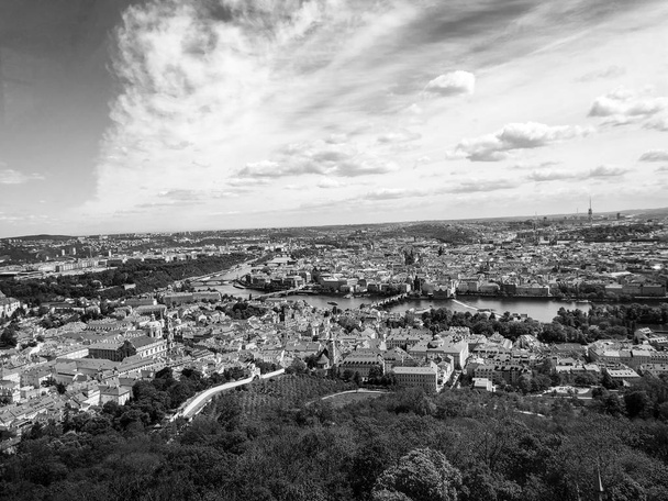 vista panorámica de la ciudad de Prague
 - Foto, imagen