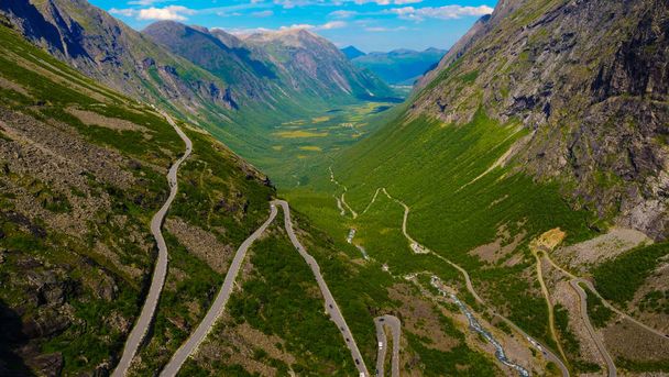 Trollstigen mountain road in Norway - Foto, Imagem