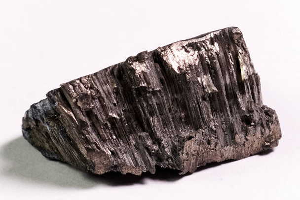 Gadolinium kristallen, zeldzame aarde gadolinium metaal - Foto, afbeelding