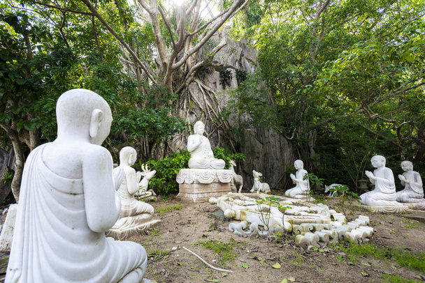 Danang, Vietnam - December 8 2019 : Buddhist temple at Marble mo - Fotografie, Obrázek