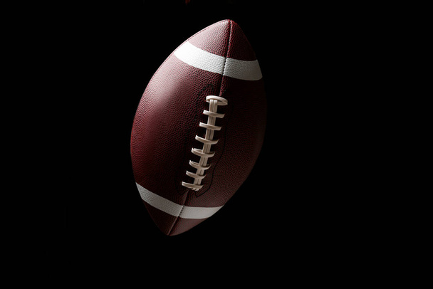 Rögbi labda sötét háttér - Fotó, kép