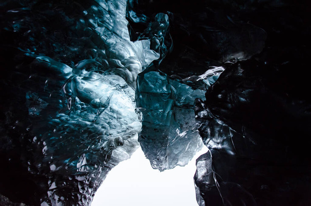 Icecave σε παγετώνα Svinafellsjokull Ισλανδία - Φωτογραφία, εικόνα