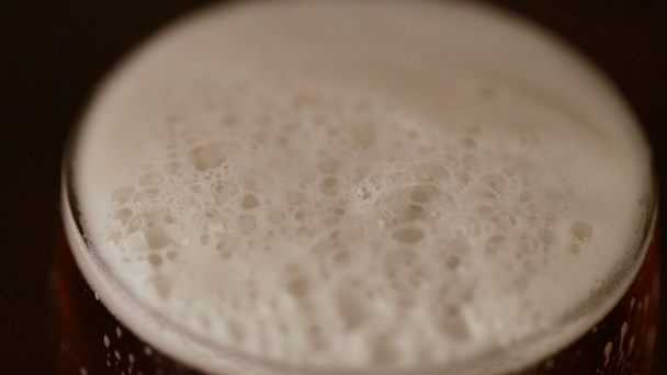 full glass of beer - Footage, Video