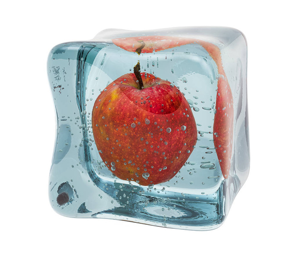Apple frozen in ice cube, 3D rendering - Foto, imagen