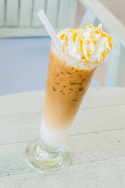 Карамельный кофе со льдом
 - Фото, изображение