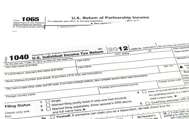Formulaires fiscaux 1040,1065
 - Photo, image